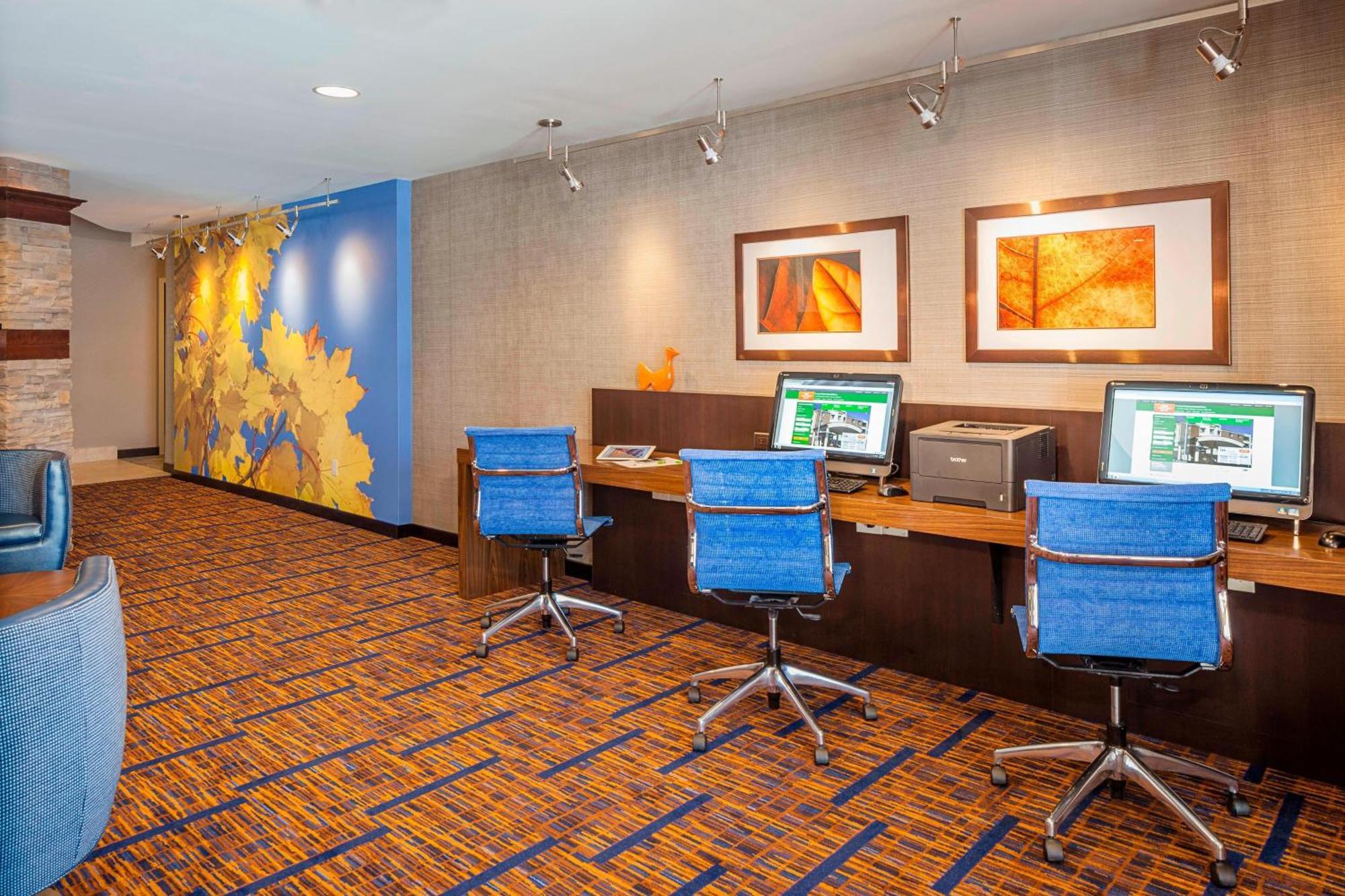 Courtyard By Marriott Madison West / Middleton Hotel Buitenkant foto