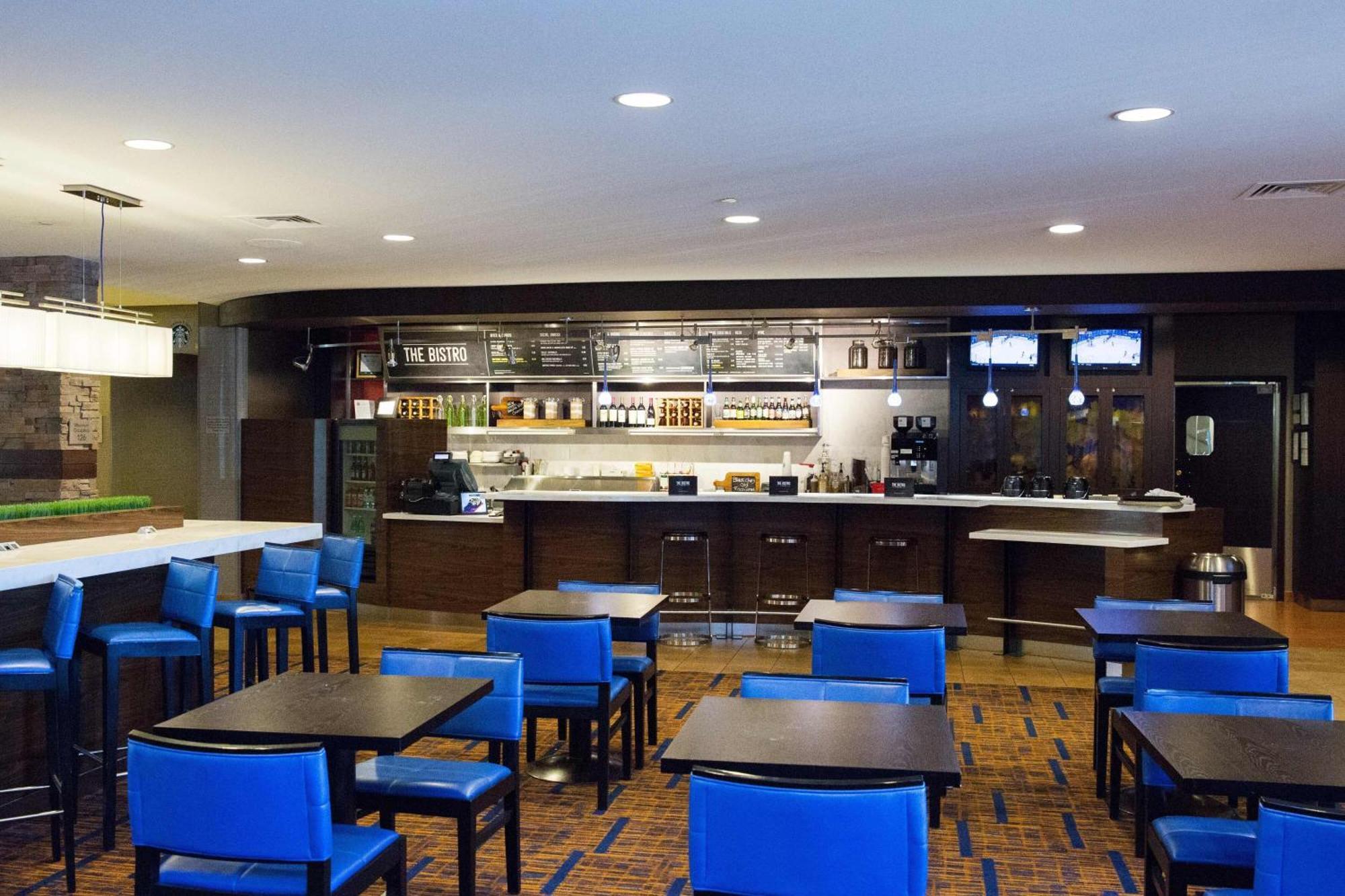 Courtyard By Marriott Madison West / Middleton Hotel Buitenkant foto