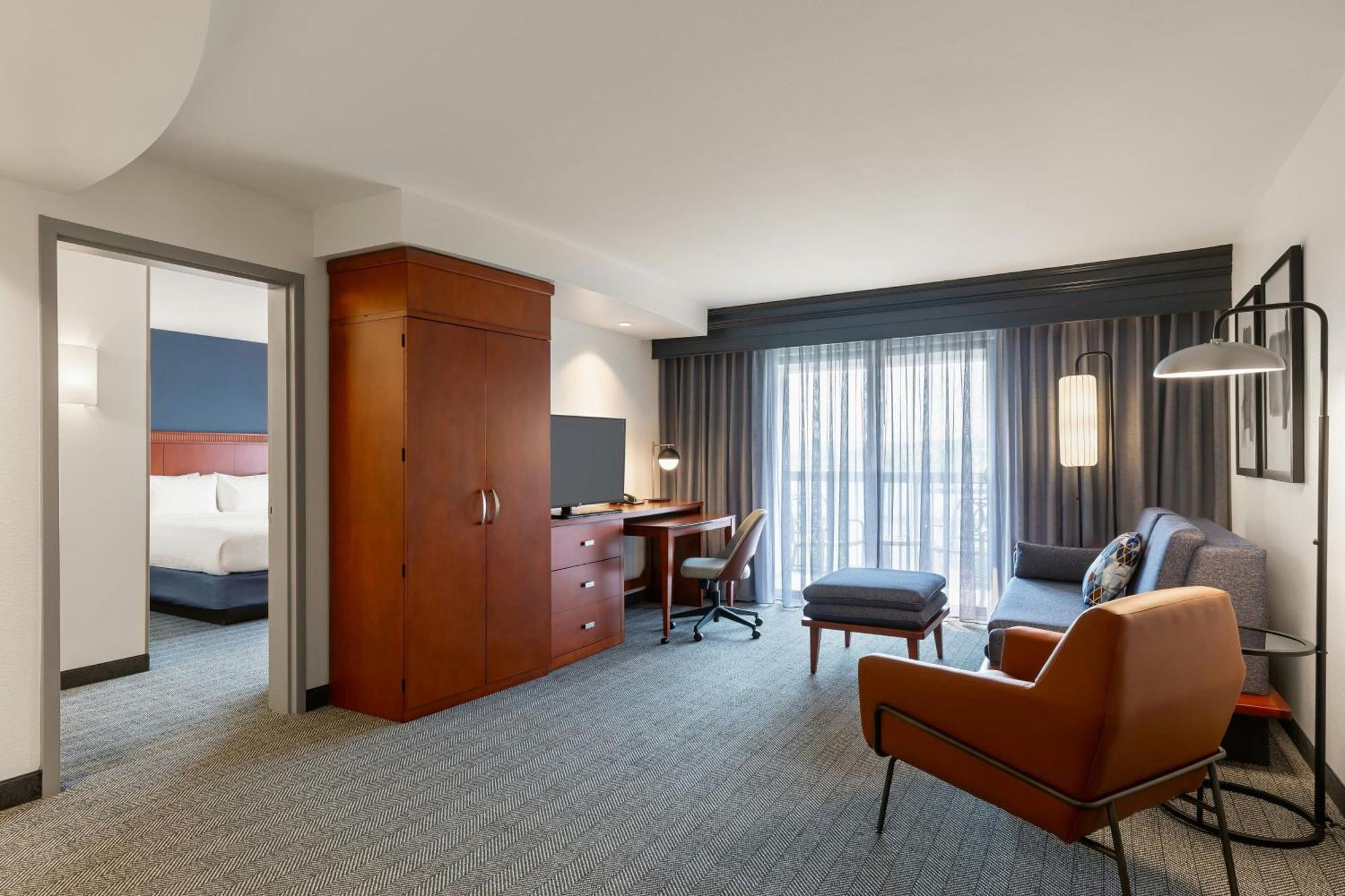 Courtyard By Marriott Madison West / Middleton Hotel Buitenkant foto