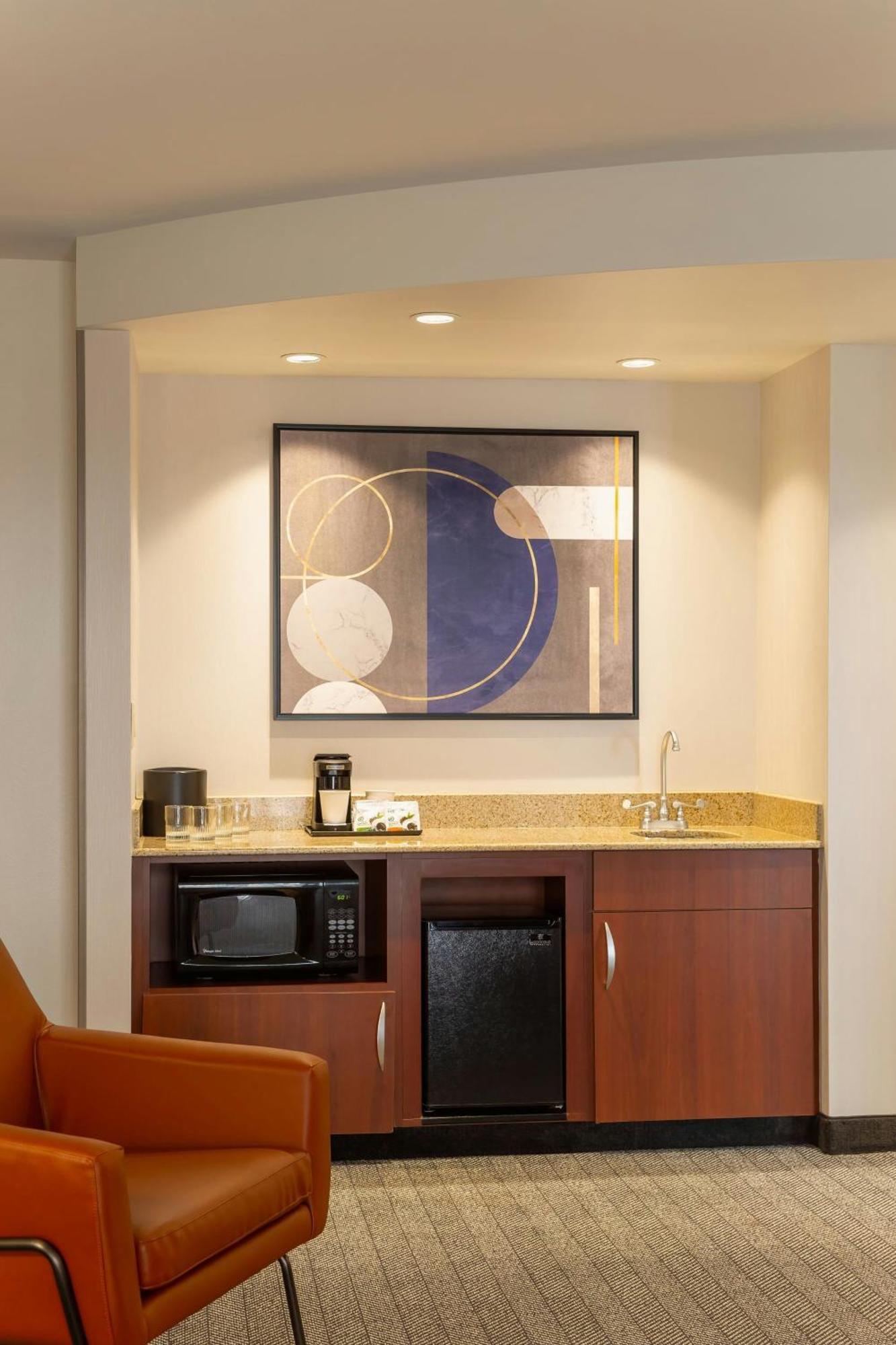 Courtyard By Marriott Madison West / Middleton Hotel Buitenkant foto
